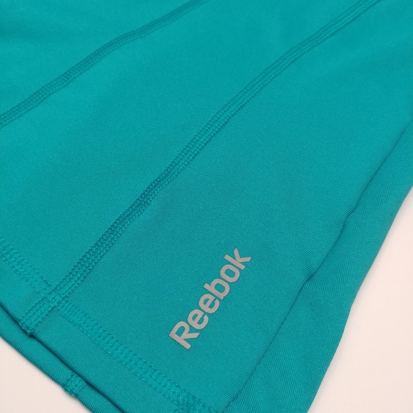 🔴$5 Reebok Racerback Workout Tank - Picture 4 of 5